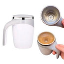 Caneca que mistura automaticamente